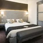 Hotel Vivienne