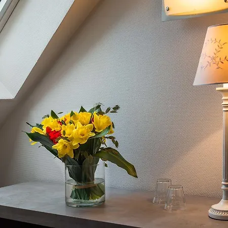 Hotel Vivienne *